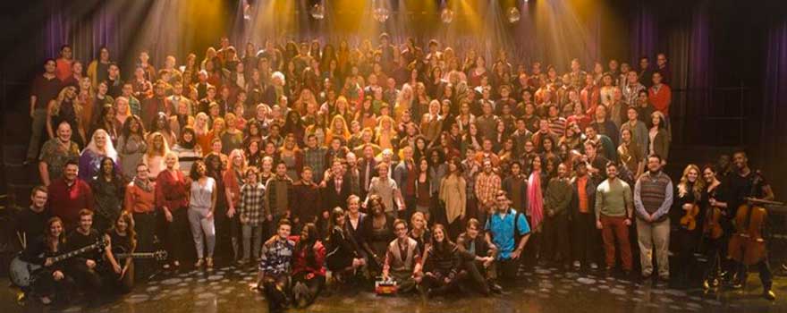 El coro de 200 transexuales que presentó Glee para pedir igualdad