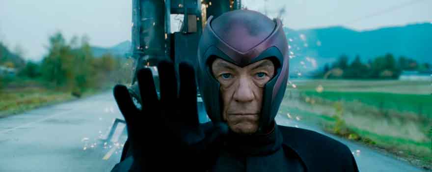 «Magneto» contra Superman: «Es un nerd con calzoncillos»