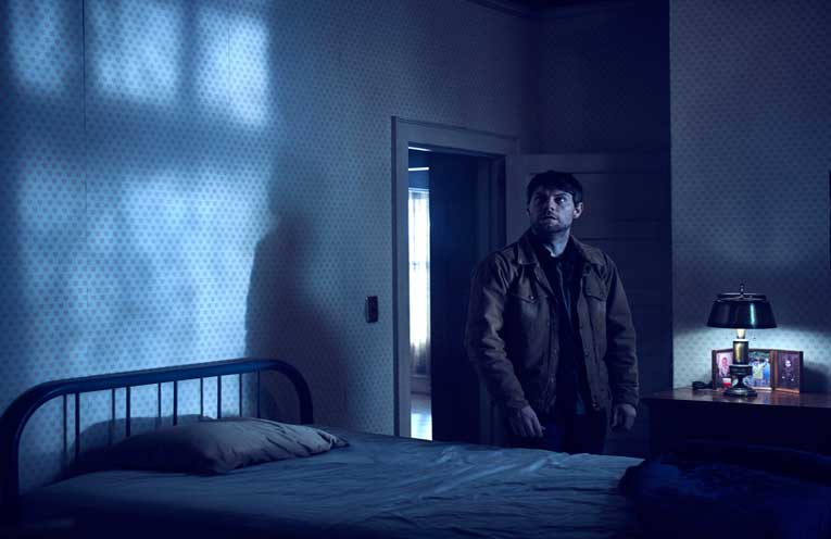 Robert Kirkman apuesta por la posesión demoniaca en Outcast