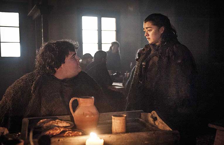 arya hot pie